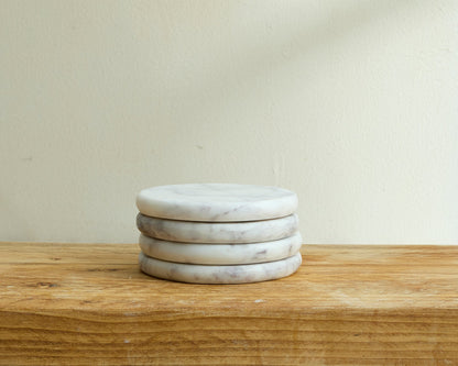 Emy Polished Round Marble Coasters Set