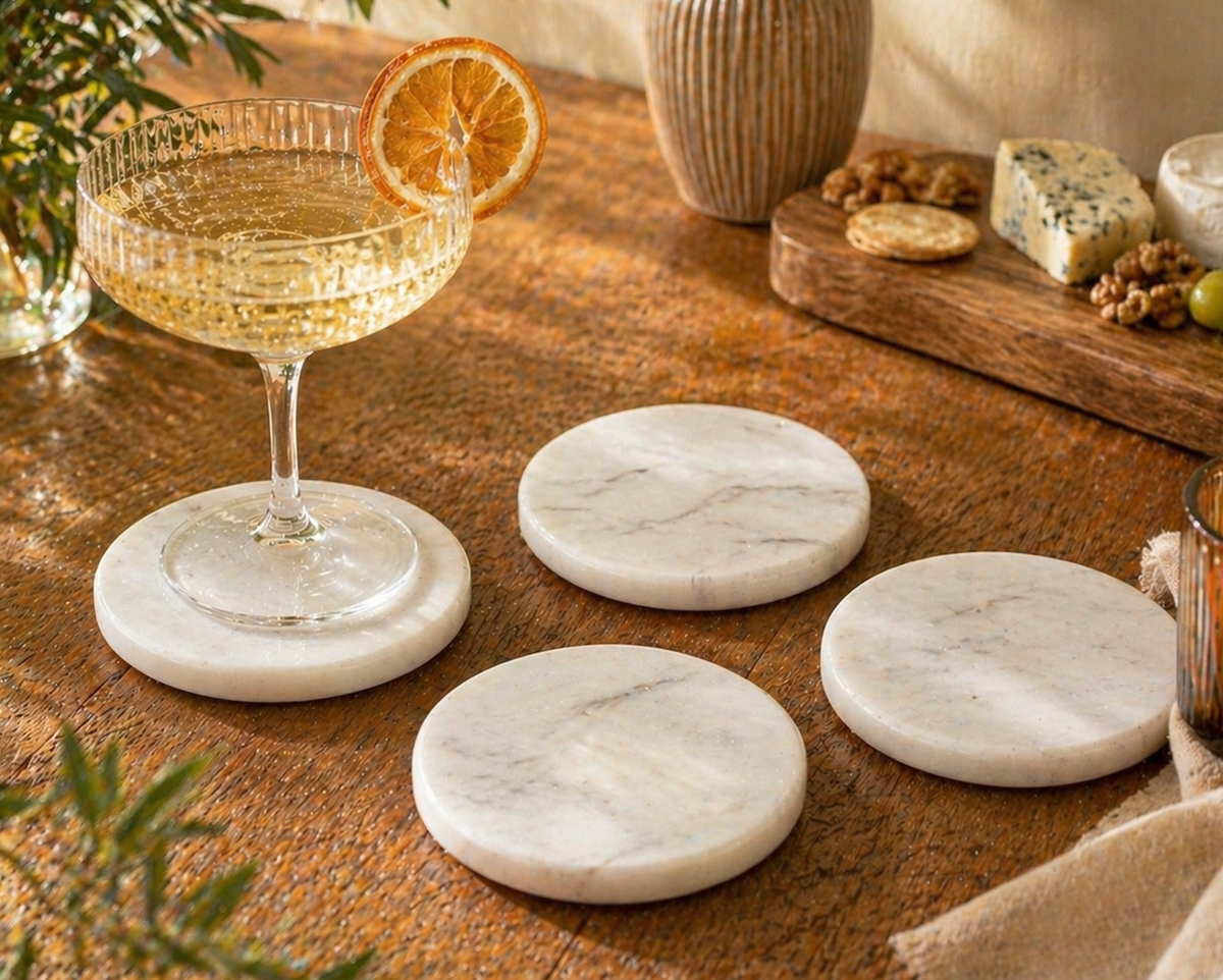 Emy Polished Round Marble Coasters Set