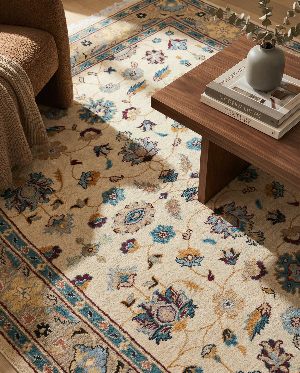 Ferahan Chobi Ziegler Rug - Size: 292 × 182 cm