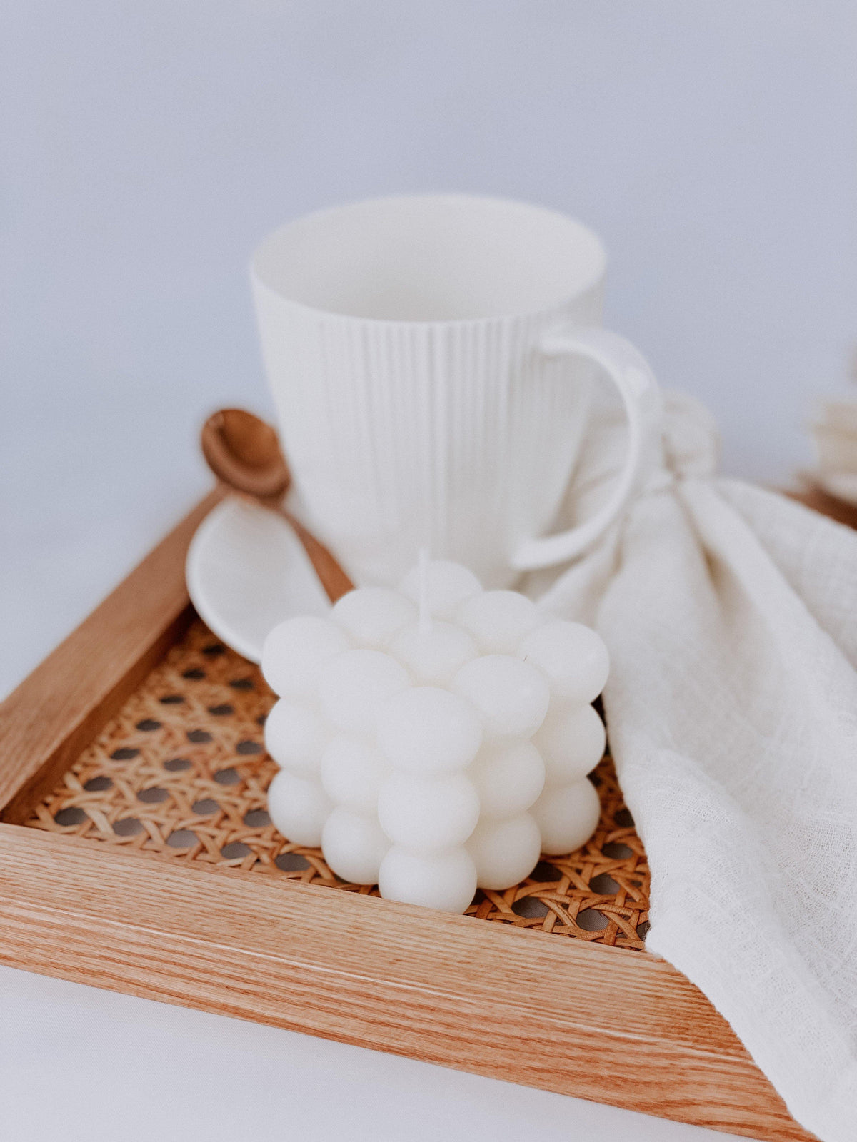 Bay White Bubble Candle