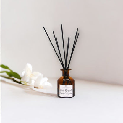 Wilde Bergamot. Jasmine & Musk 120ml Reed Diffuser With 8 Reeds